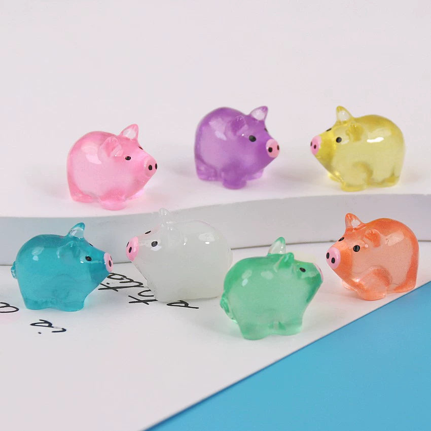 D-27 Luminous Piggy
