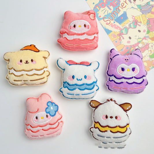 C-33 Fluffy Cake Sanrio Plush(hole in back