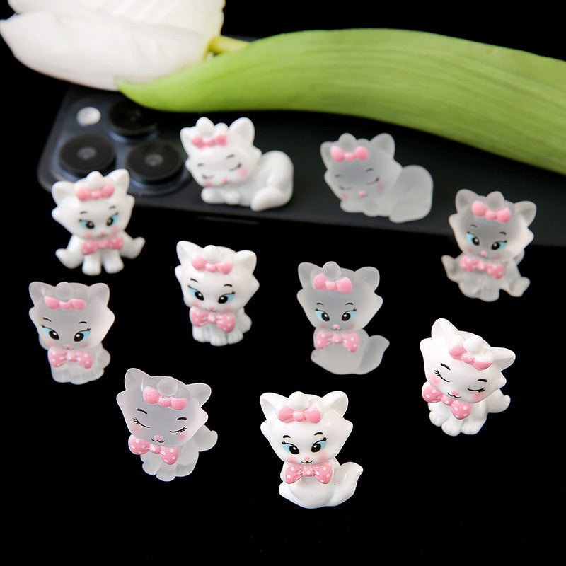 C-17 Tom Cat Cute Cute (color dots