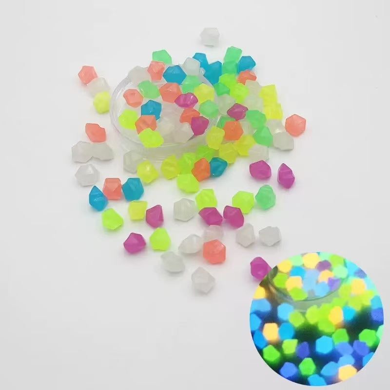 D-14 Ice Block Stone (by charms (10-15pcs/bag (not drilled